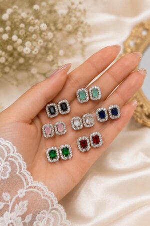 Iconic Halo Studs
