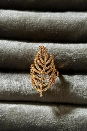 Auria Leaf