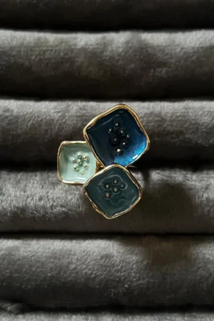 Blue Resin Auria
