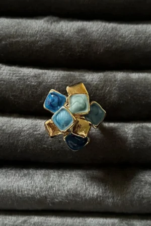 Blue Aurum