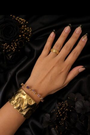 Waved Handcuff