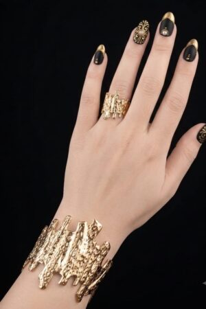 Log Handcuff with ring