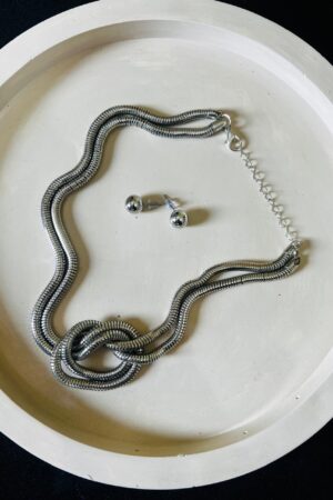 Stainless steel Knot