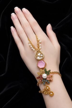 Ottoman garden fingerlet