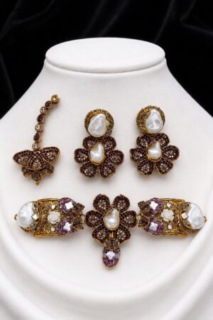 Mosaic Garden Pearl Choker Set